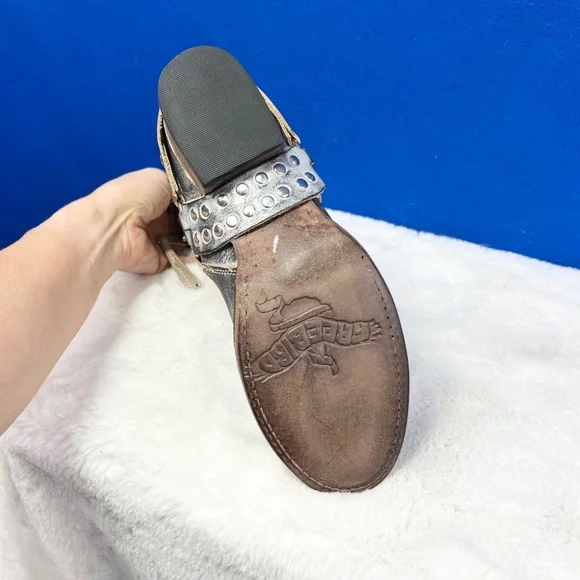 NIB/NWT🤩 |•FREEBIRD🦅 BY STEVEN•| RAMONE Harness Ankle Boot in Ice Multi Size 7 - Picture 8 of 12